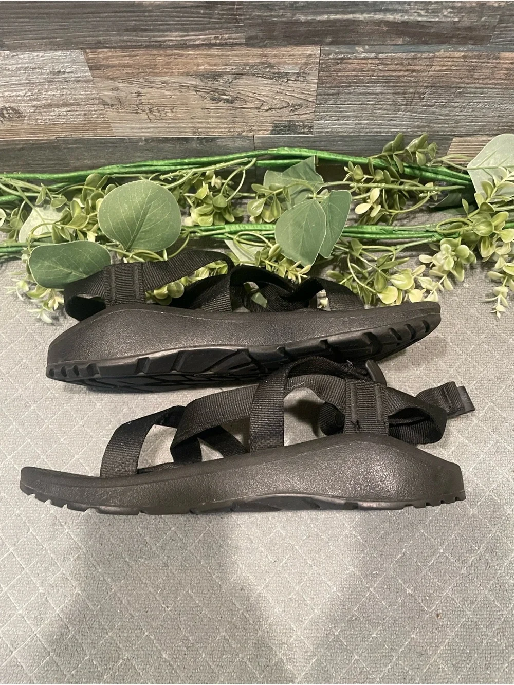 Chaco Z/2 Classic Hiking Sandal Size 7 Women's